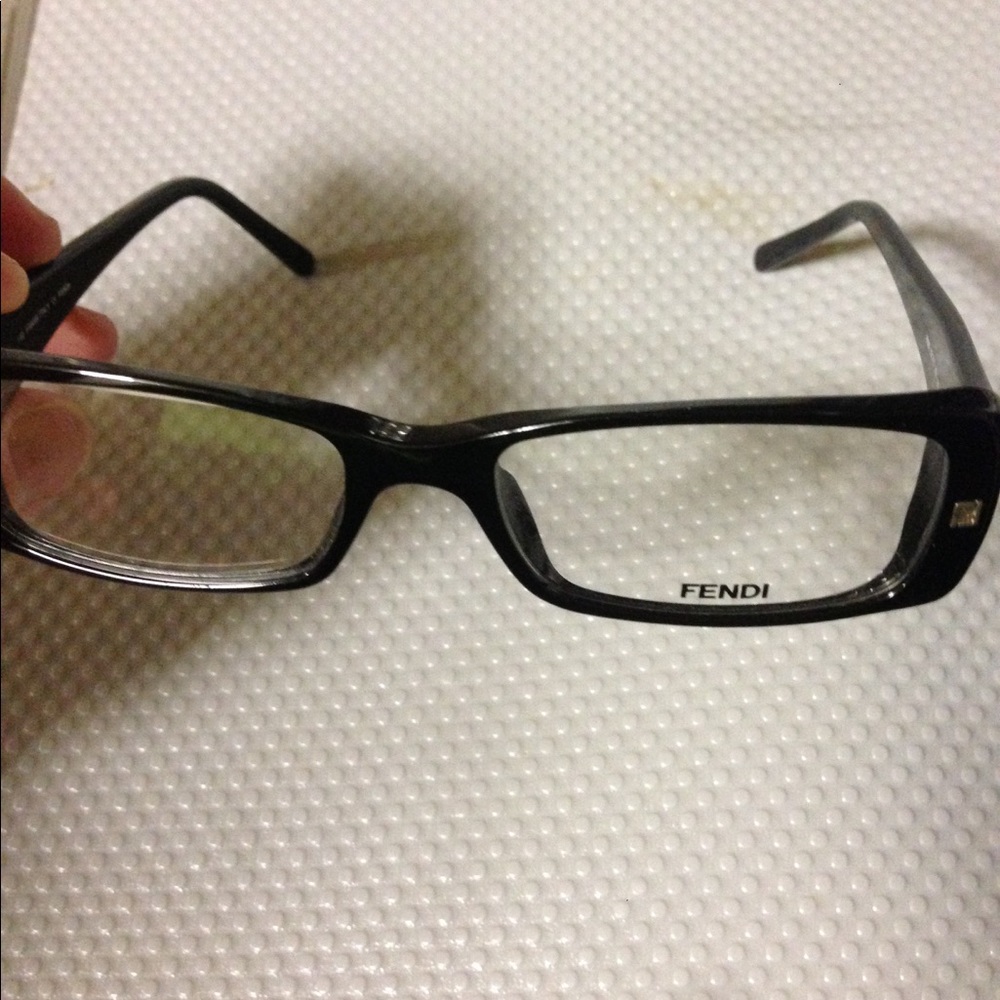 FENDI glasses 🔥👀😱Half a day sale scuffs on them